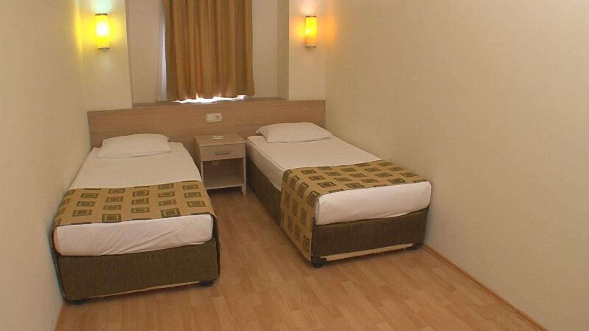Side Breeze Hotel 安塔利亚 外观 照片