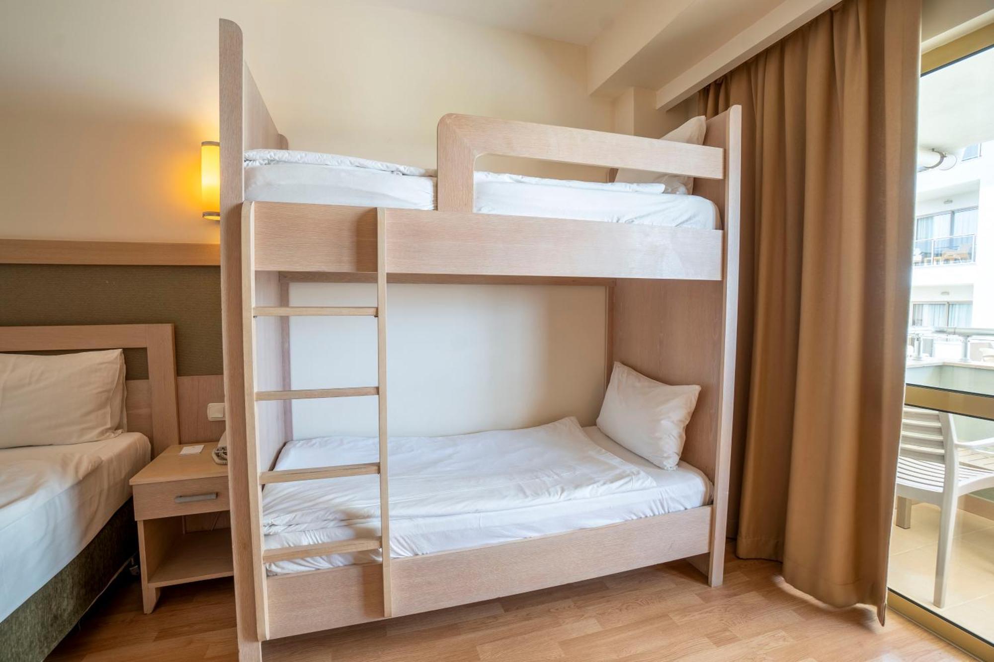 Side Breeze Hotel 安塔利亚 外观 照片