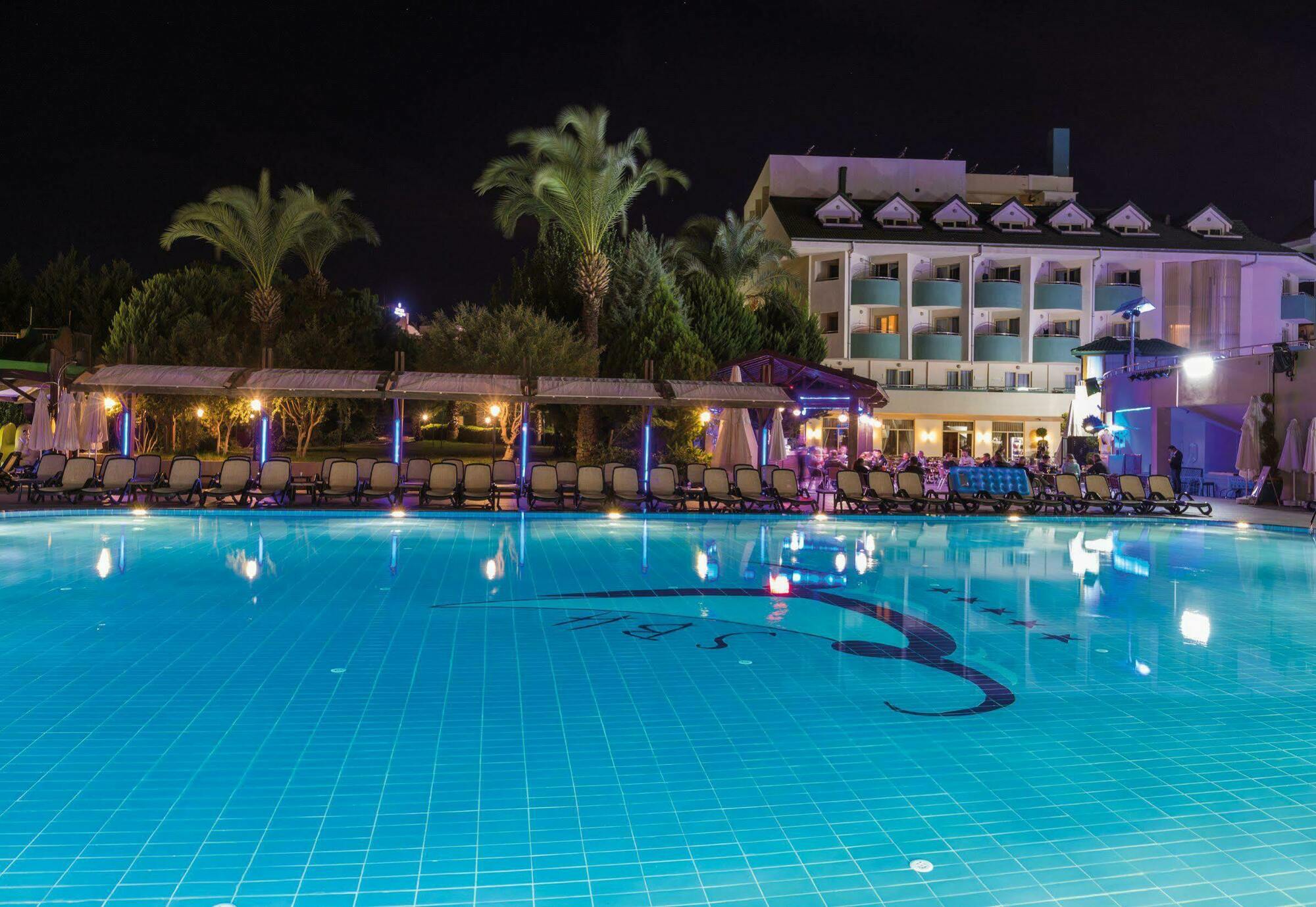 Side Breeze Hotel 安塔利亚 外观 照片